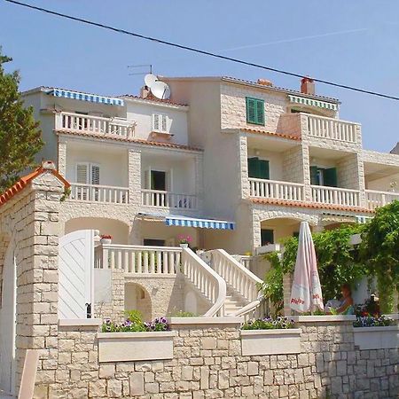 Guest House Meri Bol Bagian luar foto
